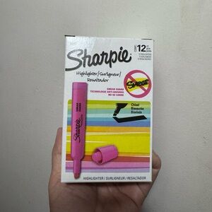 Pink Highlighter Pack - 12 Count